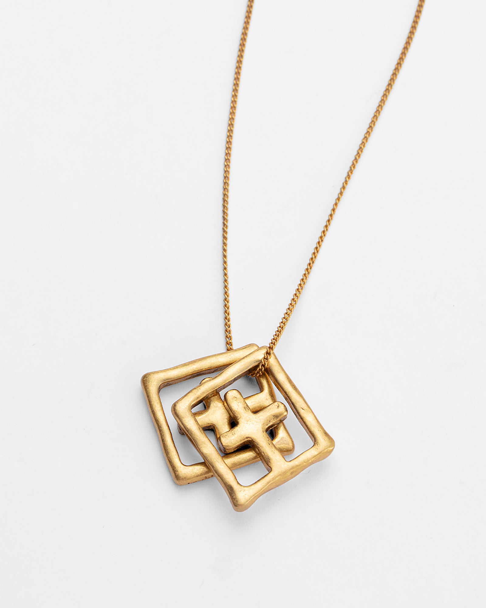 5000006857_18KOXDRIPPSBOXCROSSNECKLACE
