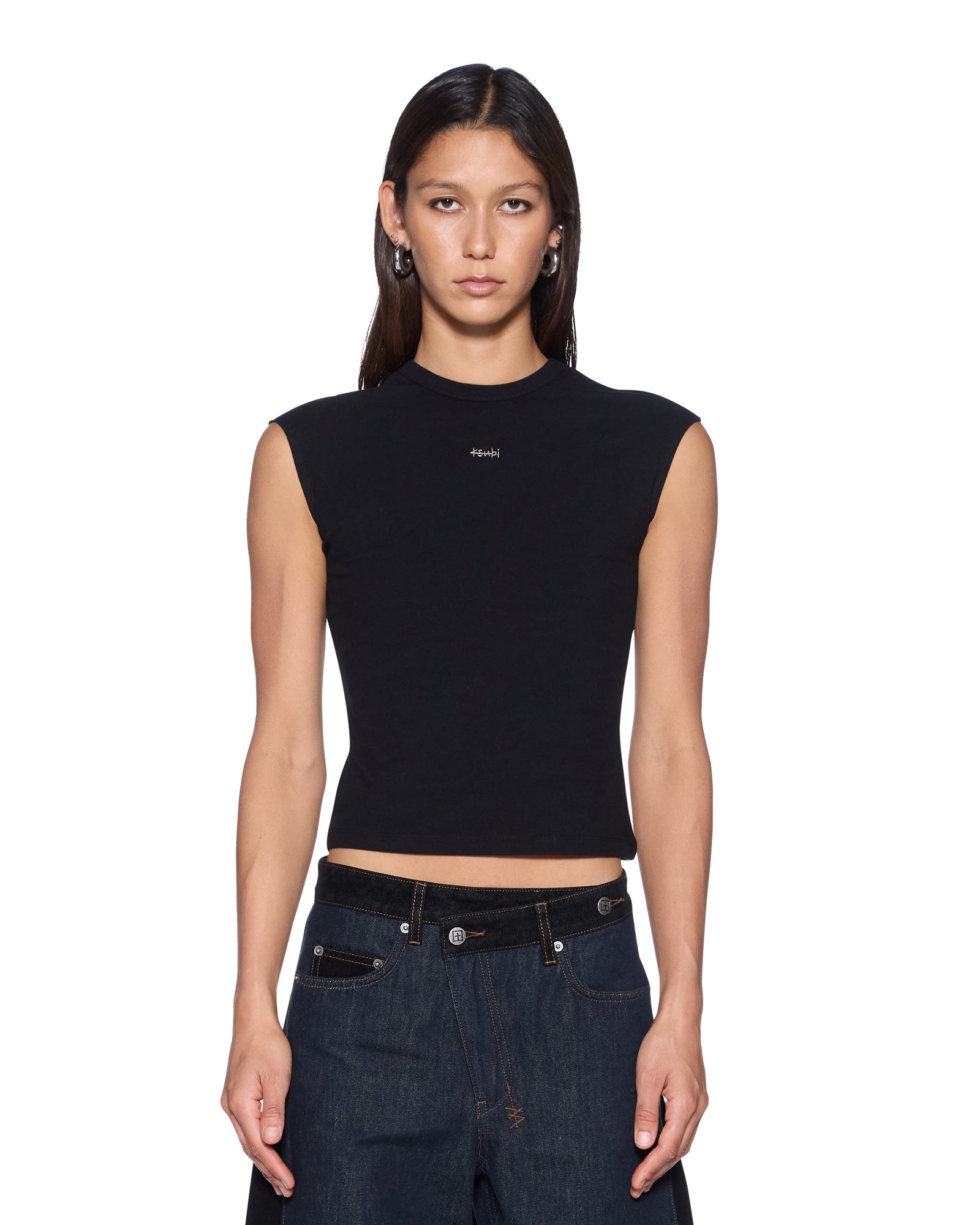 TEES_ksubirivetstaplessteeblack_356_fbda1927-b1ff-42ac-b771-4cd6b0d821b1